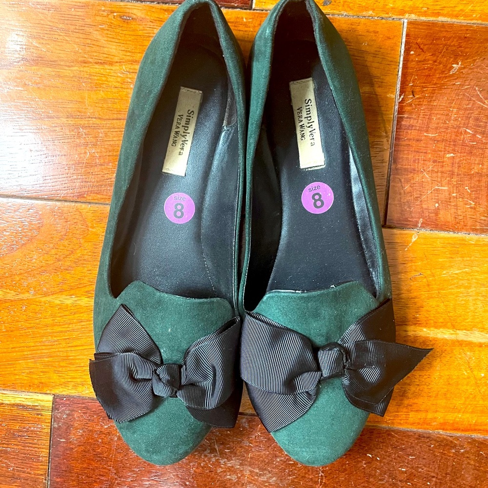 Simply Vera Vera Wang bow flats